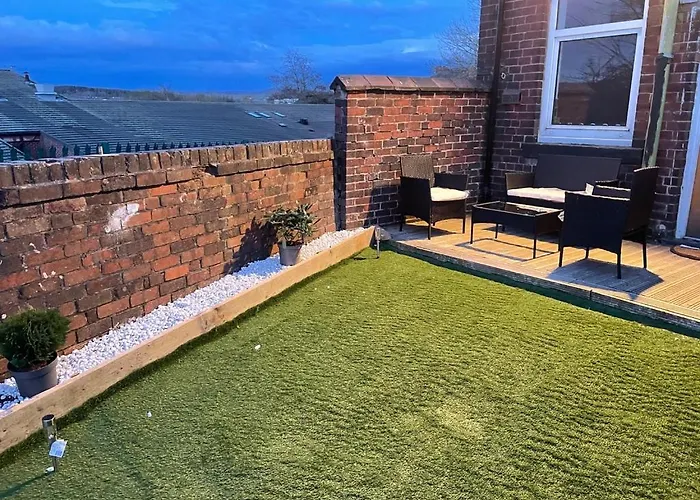 Potters Lodge, Oldham, Manchester By Edl Ventures Ltd